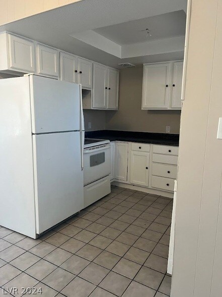 Foto del edificio - 4427 Springdale Avenue Unit 1