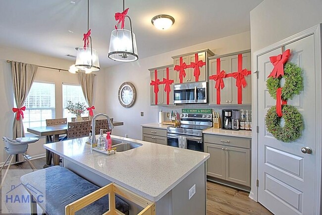 Foto del edificio - 1560 Arnall Dr