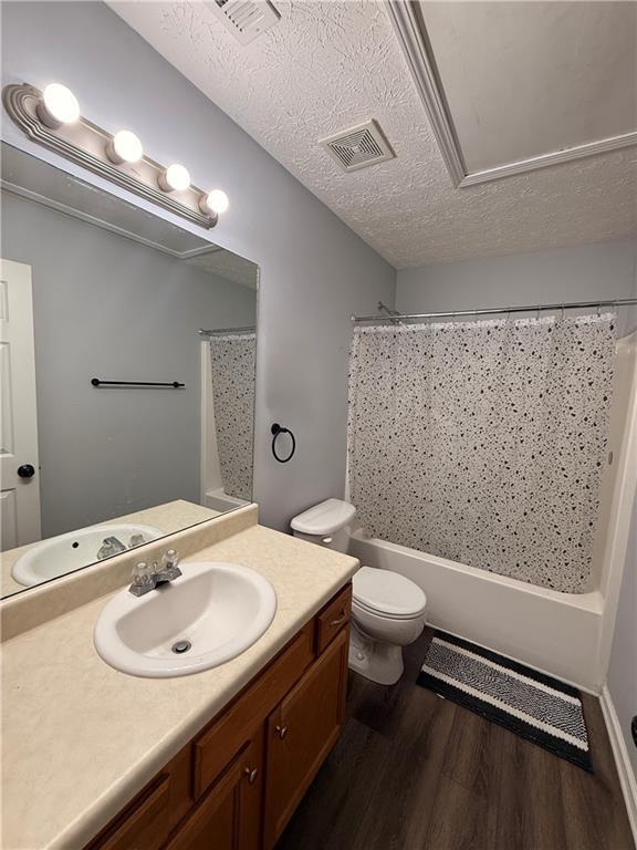 Foto del edificio - 158 River Park Cir