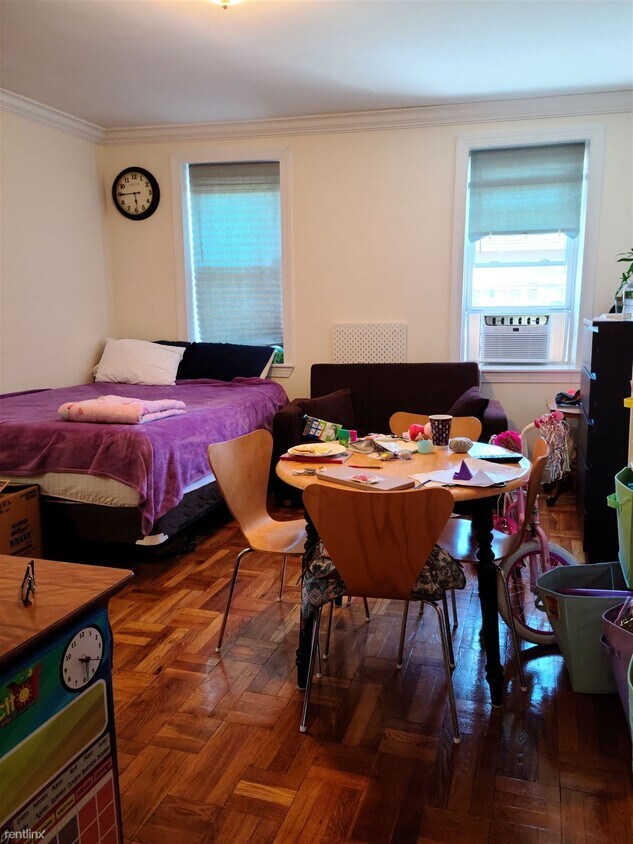 Building Photo - 1 br, 1 bath Apartment - 60 Blvd East