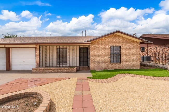Foto del edificio - 921 Wier Ln