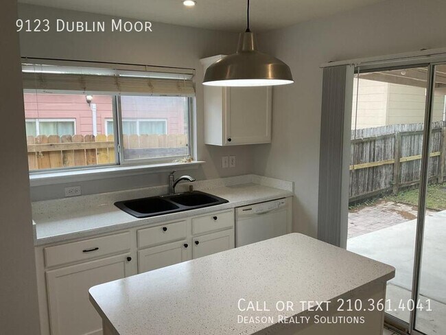 Foto del edificio - 9123 Dublin Moor