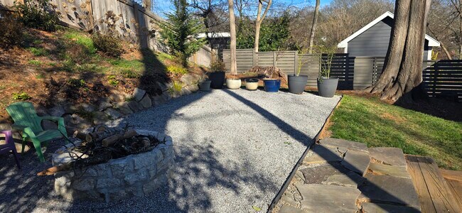 Common Backyard Space - 1224 Hosea L Williams Dr NE
