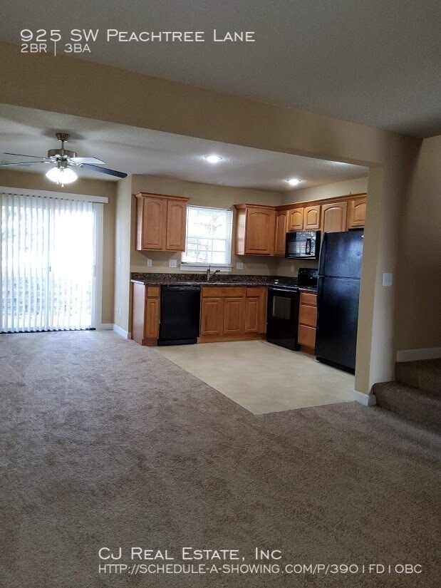 Foto del edificio - 925 SW Peachtree Ln