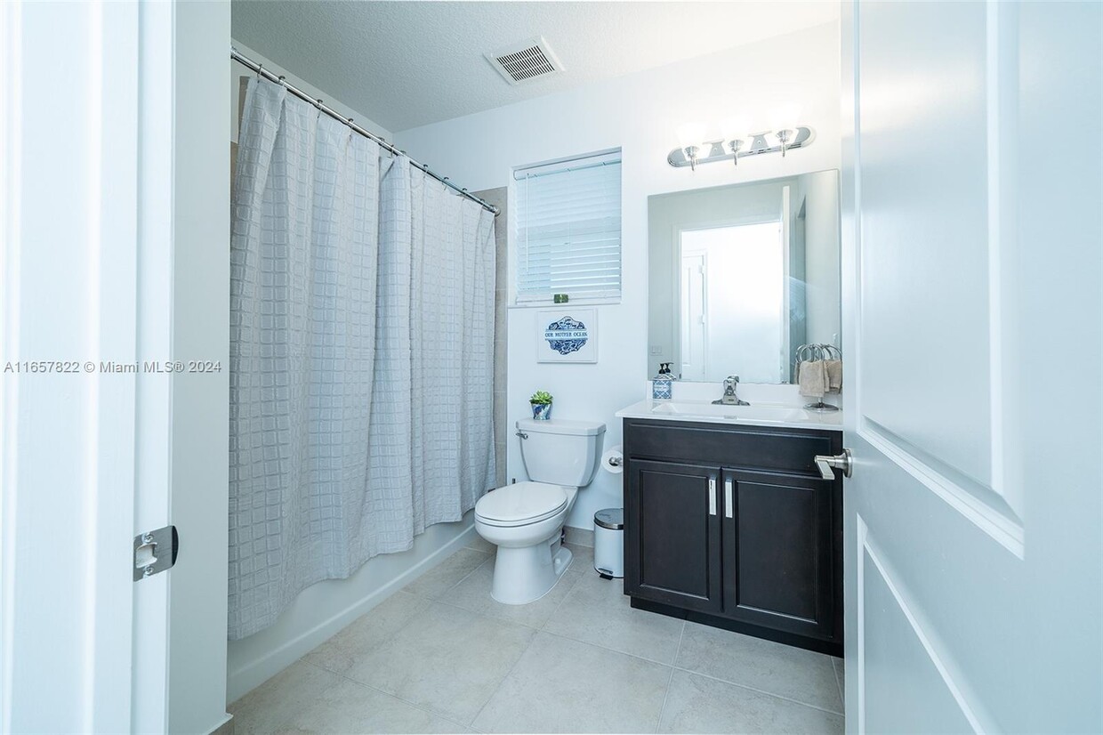 Primary Photo - 4230 Rosa Dr