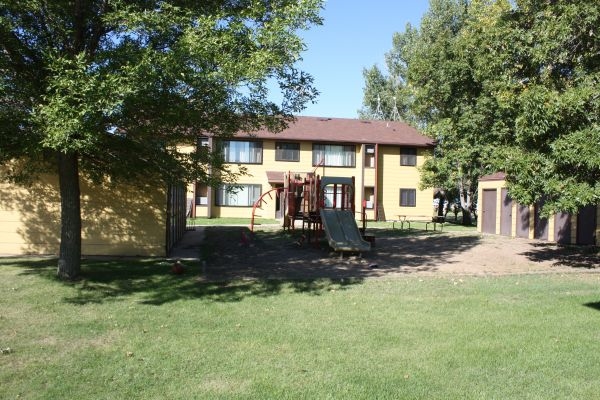 Building Photo - Harvey Manor Apartments