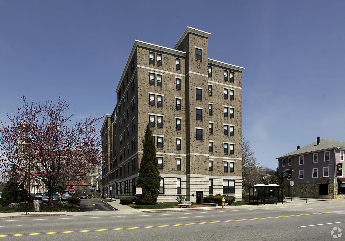 Foto del edificio - Mount Carmel Apartments