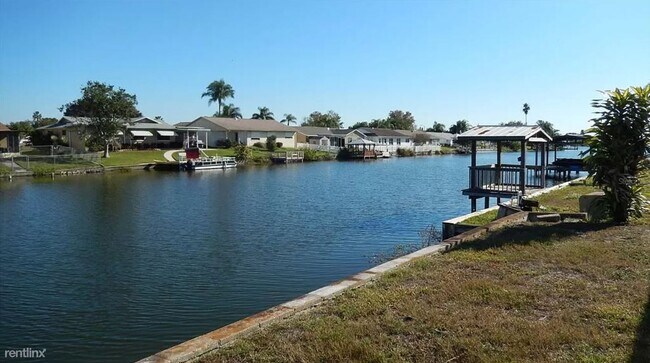 Foto del edificio - 2 br, 2 bath House - 2052 Norfolk Dr