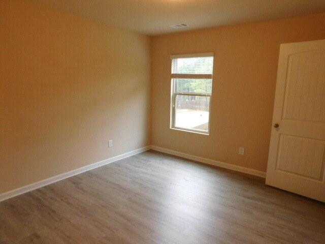 Building Photo - 108 Hayes Park Ct