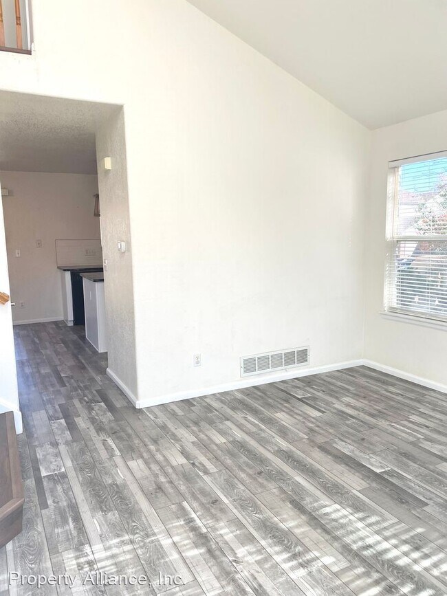 Building Photo - 4 br, 4 bath House - 4808 S. Danube Way