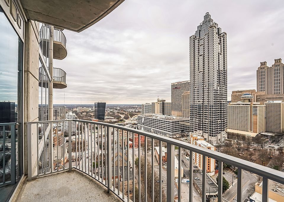 Photo - 400 W Peachtree St NW (Atlanta, GA)