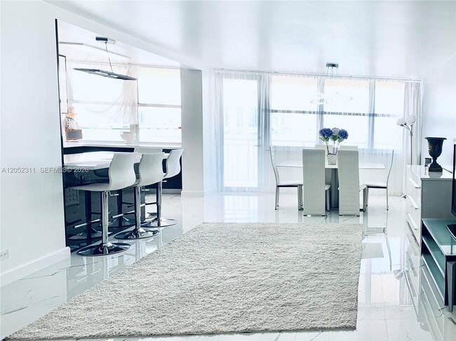 Foto del edificio - 251 174th St