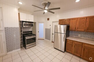 Building Photo - 369 Savin Hill Ave