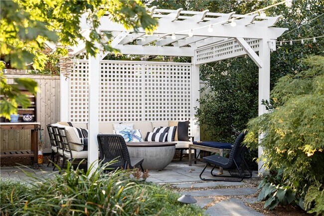 Foto del edificio - 96 3rd St