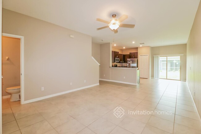 Foto del edificio - 8541 Druid Oaks Ln