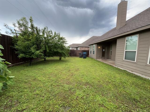 Building Photo - 8217 Spruce Meadows Dr