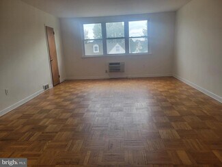 Building Photo - 807 Selma St