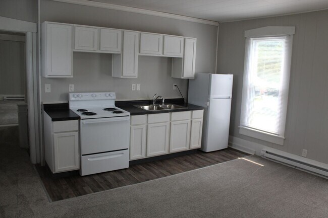 Foto del edificio - Cute Maintenace Free 1 BR in North Salem!