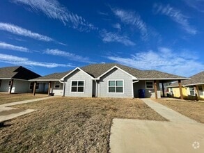 Building Photo - 46 Pne Rdg Ln