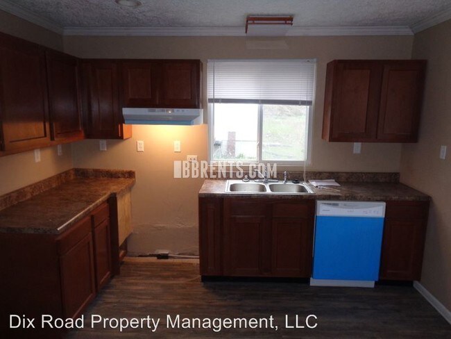 Building Photo - 1216 W Fairview Ave