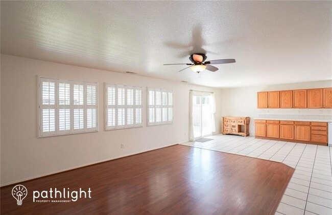 Building Photo - 2103 W Avenue K7, Lancaster, CA, 93536