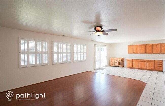 Foto del edificio - 2103 W Avenue K7, Lancaster, CA, 93536