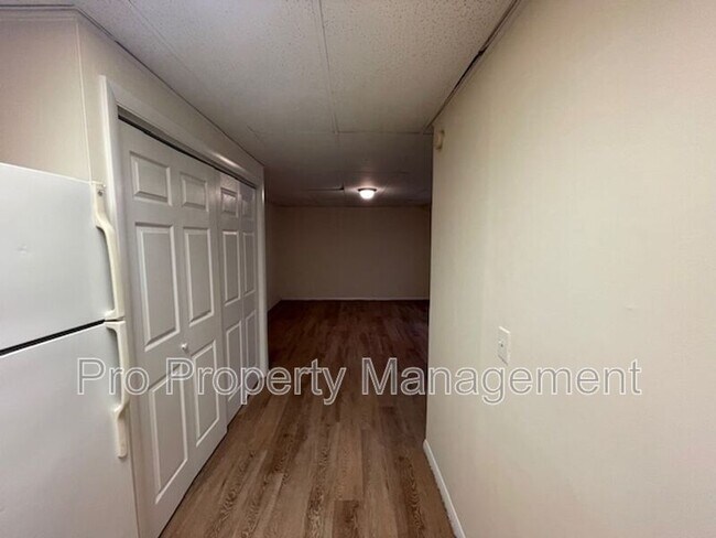 Foto del edificio - 106 Woodside Green