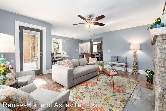 Foto del edificio - 3 br, 1.5 bath House - 20 Bell Road