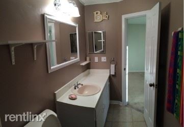 Building Photo - 2 br, 2 bath  - Hidden Springs Condominium 9
