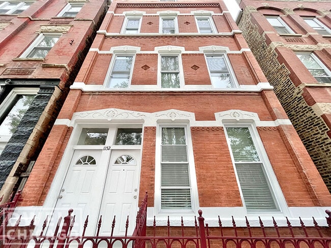 Foto del edificio - 1154 W 17th St
