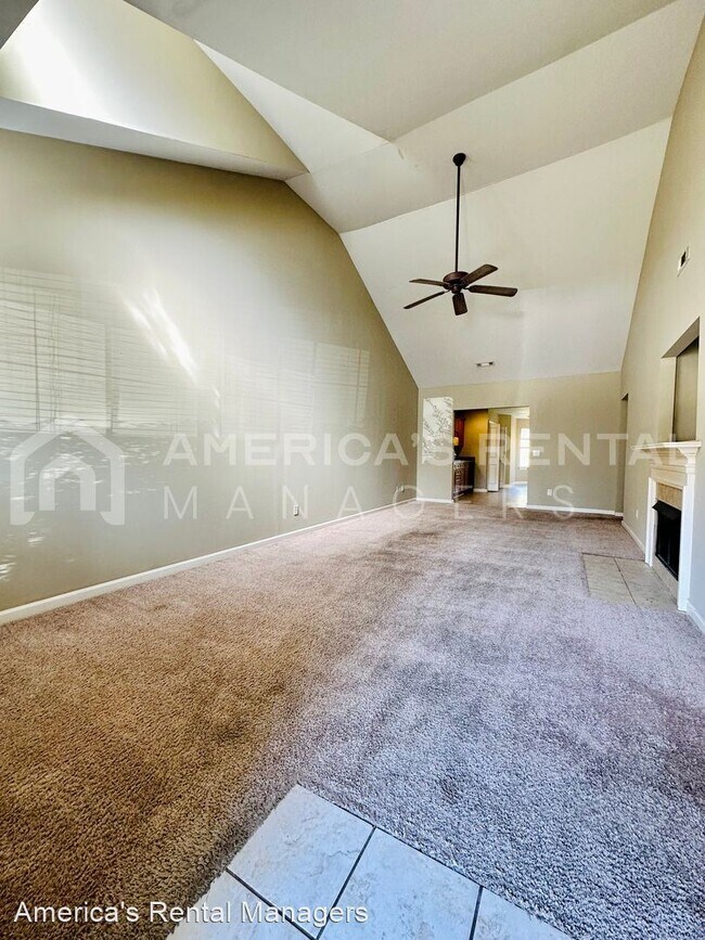 Building Photo - 2 br, 2 bath House - 124 Winners Circle