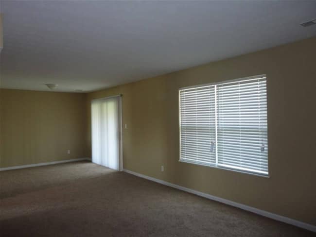 Building Photo - 936 Hathaway Dr