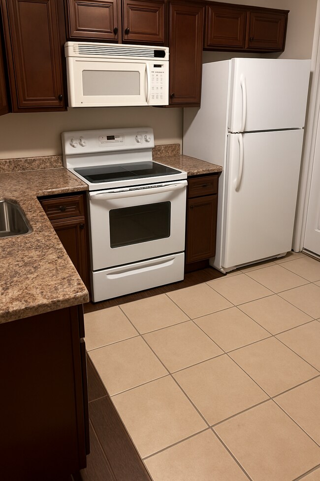 Cocina - 5626 Struthers Ct