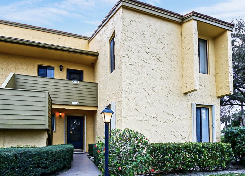 5313 SE Miles Grant Rd Unit 111, Stuart, FL 34997 Condo for Rent in Stuart, FL