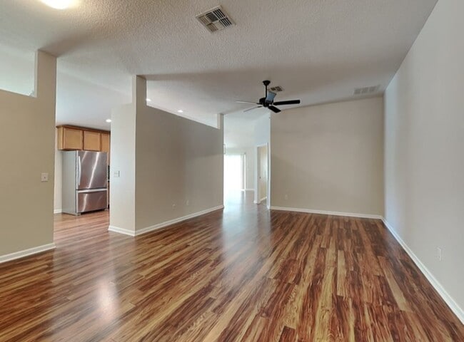 Building Photo - 16403 Tisons Blf Rd