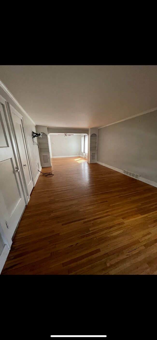 Foto del edificio - 295 Hartwell Rd