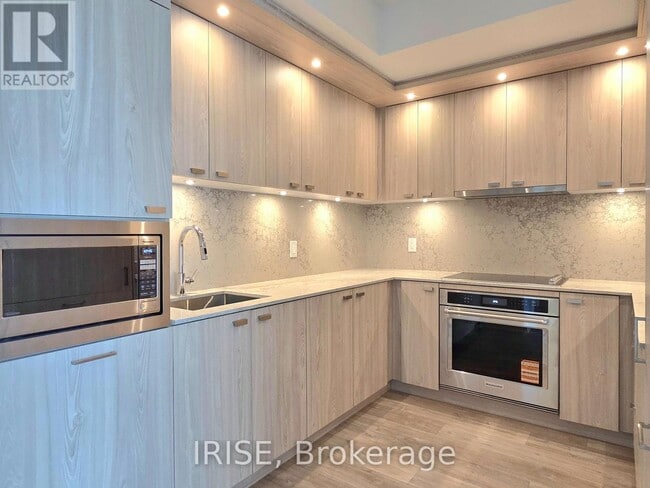 Photo du bâtiment - 115 Denison Ave