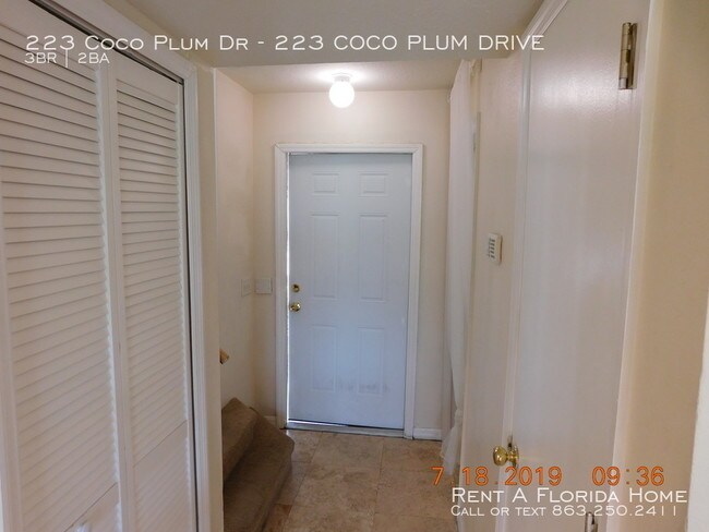Building Photo - 223 Coco Plum Dr