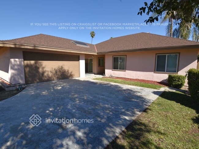 Building Photo - 8938 Gothic Ave