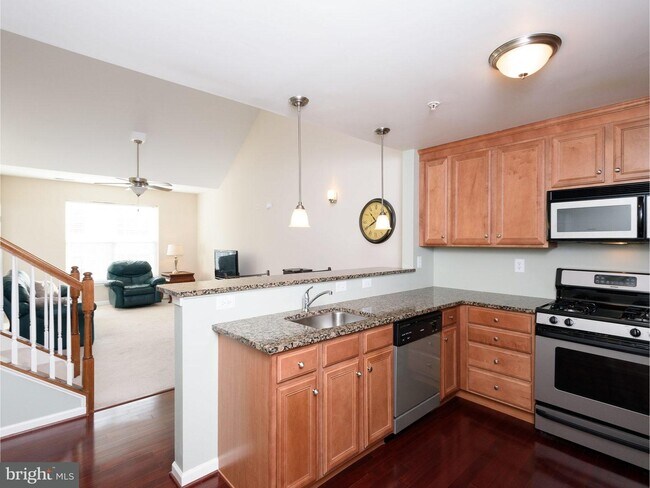 Building Photo - 2314 Lydia Hollow Dr