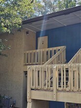 Building Photo - 2811 SW Archer Rd