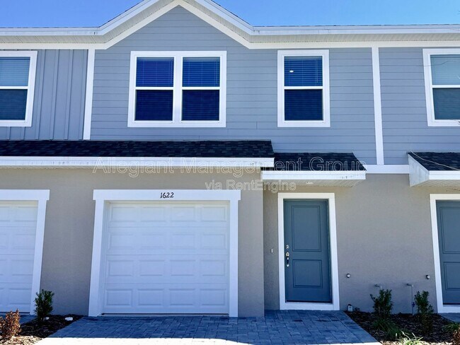 Foto del edificio - 1622 Fan Palm Dr