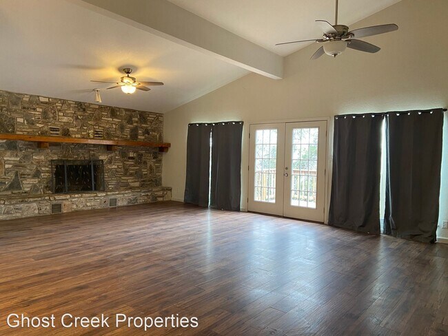 Foto del edificio - 3 br, 2 bath House - 1389 River Ranch Dr.
