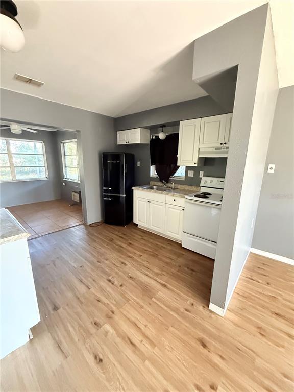 Foto del edificio - 731 71st Ave N
