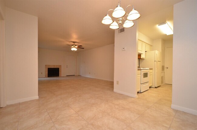 Foto del edificio - 9700 Leawood Blvd