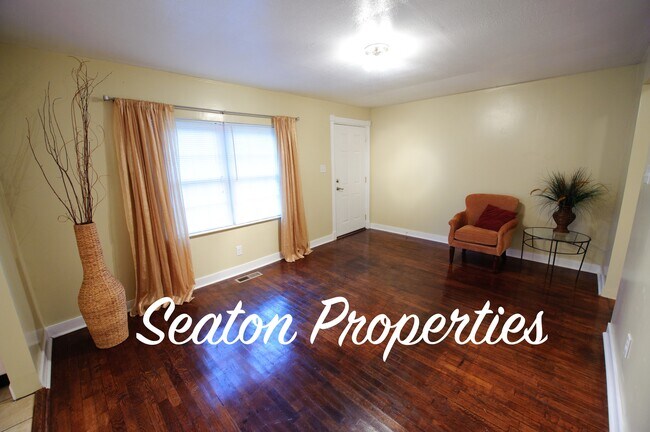 Foto del edificio - 2709 Addison Dr