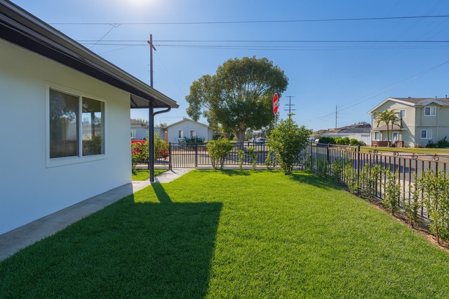 Photo - 4522 W 156th St House