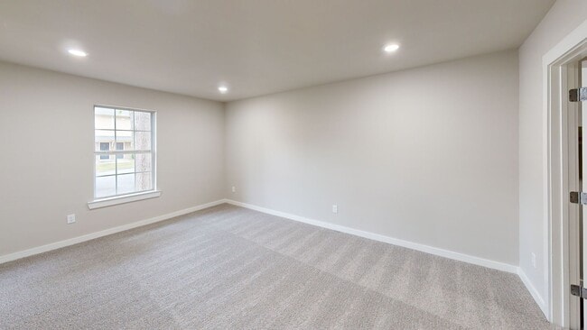 Interior Photo - Crystal at Harwell, LLC