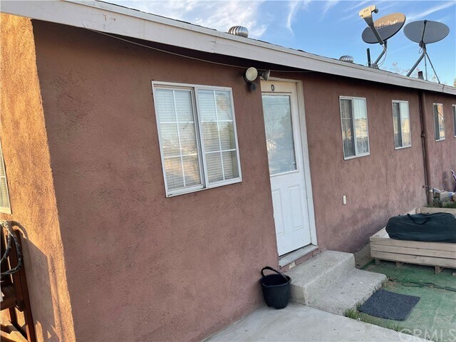 Building Photo - 690 N Perris Blvd