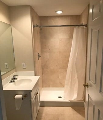 Building Photo - 73 Chelsea St